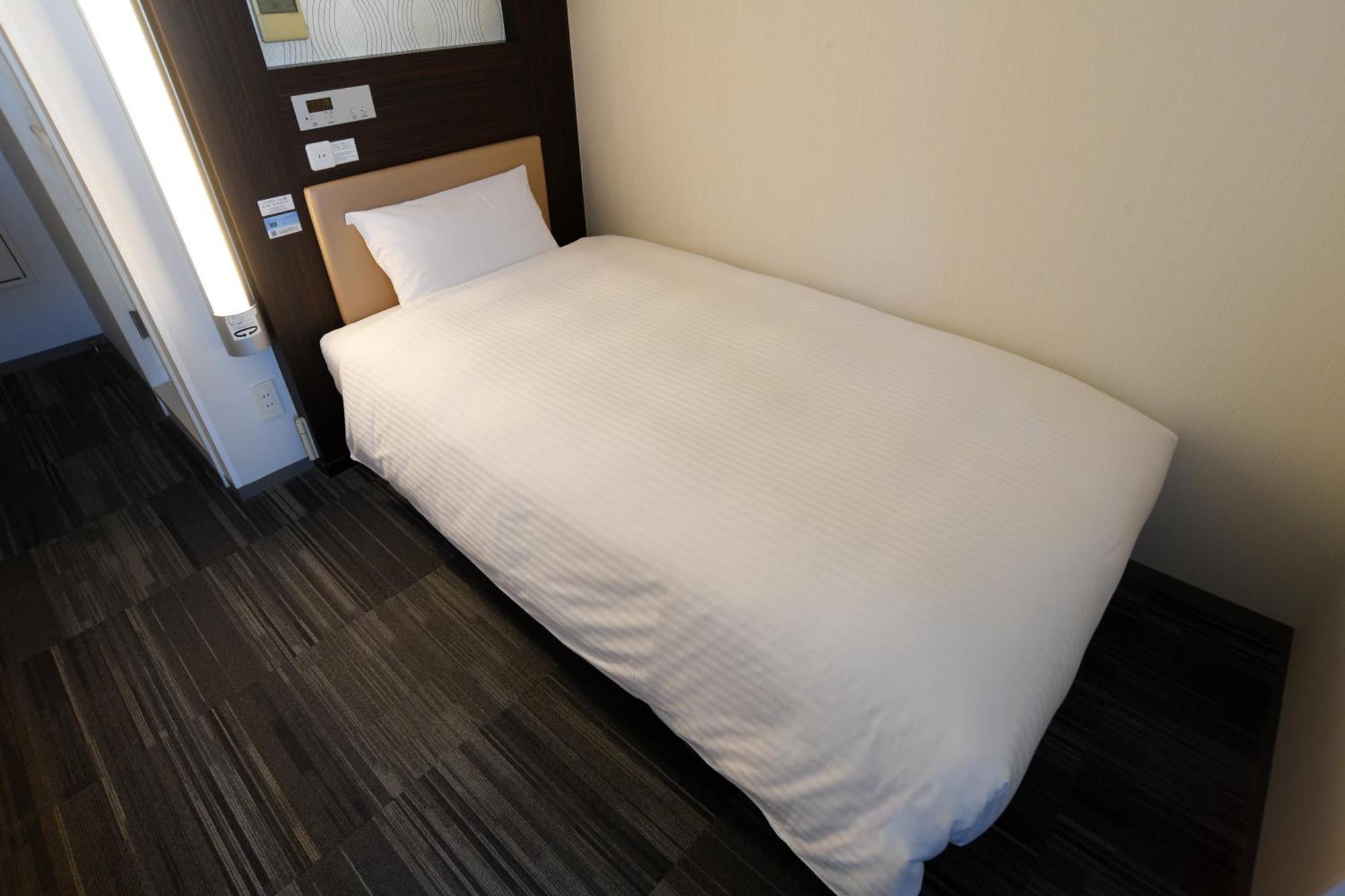 R&B Hotel Tokyo Toyocho Eksteriør billede